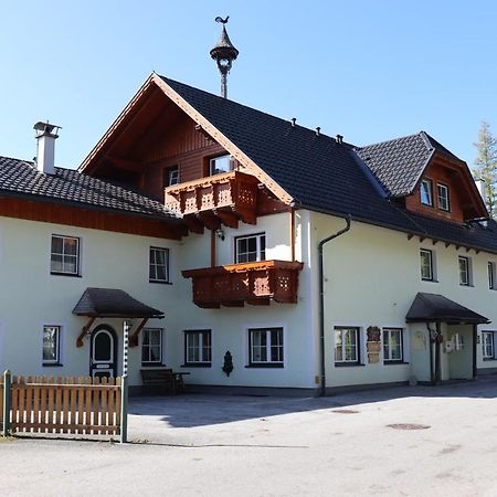 Apartman Tauplitz Skiing, Hiking, Bike, Cross Country - Haus Sandlweber Obersdorf Eksteriør billede