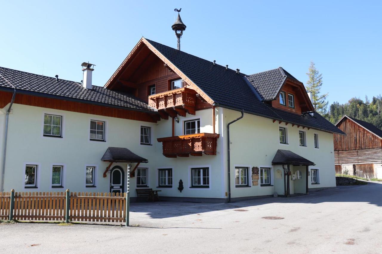 Apartman Tauplitz Skiing, Hiking, Bike, Cross Country - Haus Sandlweber Obersdorf Eksteriør billede
