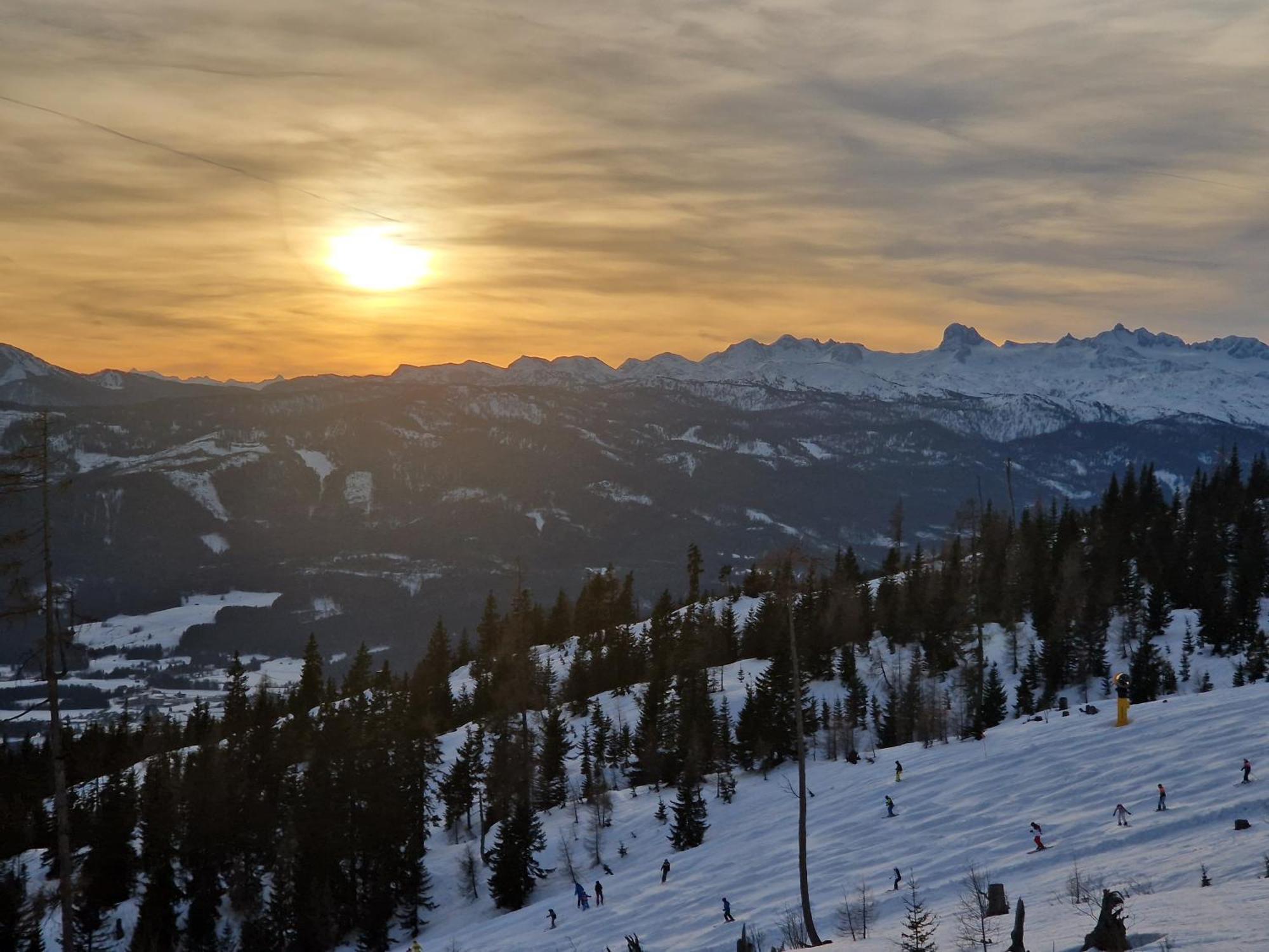 Apartman Tauplitz Skiing, Hiking, Bike, Cross Country - Haus Sandlweber Obersdorf Eksteriør billede